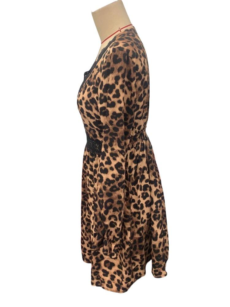 French Women Retro Style V Neck Leopard Long Sleeve Lace Patchwork Long Sleeve Dress Mature Style French Retro Slim Sexy Elegant Women Maxi Dress