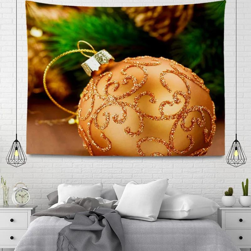 Hängende Wandteppiche aus Stoff im weihnachtlichen Stil