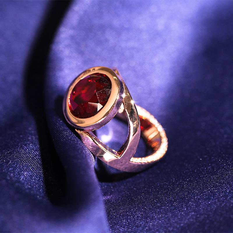 Hot-selling Fashion Styles of European and American Styles, Pomegranate Red Zircon Women's Rings, Popular Jewelry