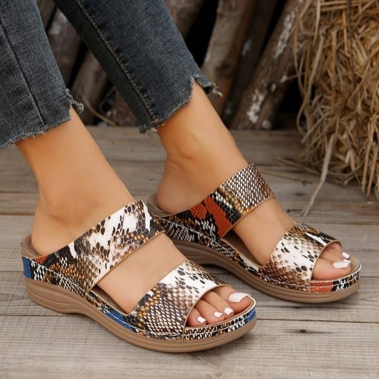 2025 new large size slippers women's slope heel snake pattern thick bottom one-word slippers fish mouth casual beach slippers