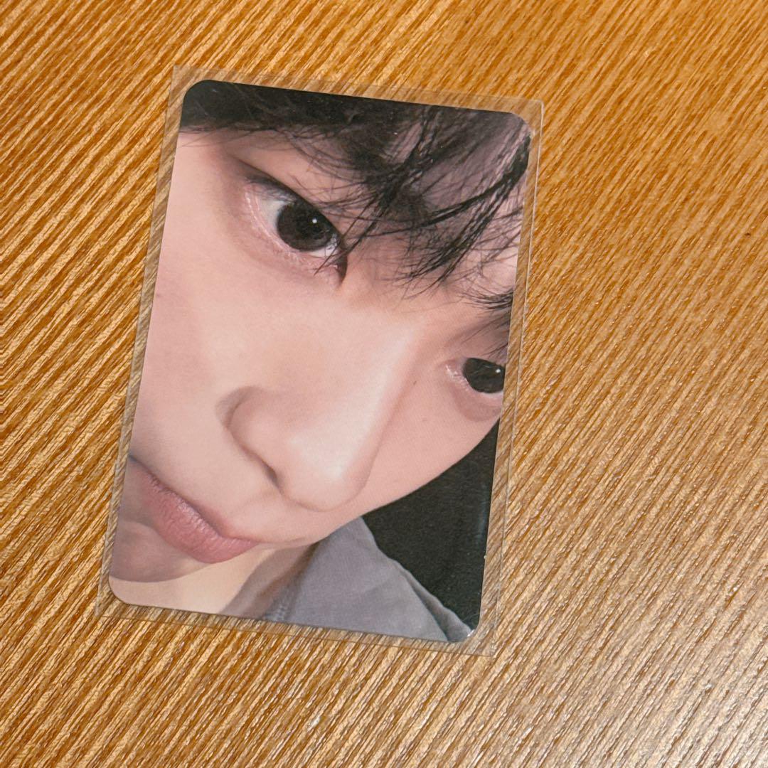 

[Б/У] TXT TOGETHER Мини-книга Брелок версия. ТРАВЛЕНЫЙ Субин