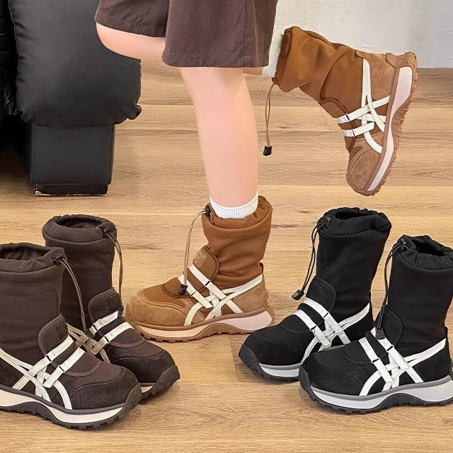 Läder sammet förtjockade varma bomullsskor 2025 vinternyhet elastiska strumpor stövlar höst och vinter ny retro Forrest Gump skor dam