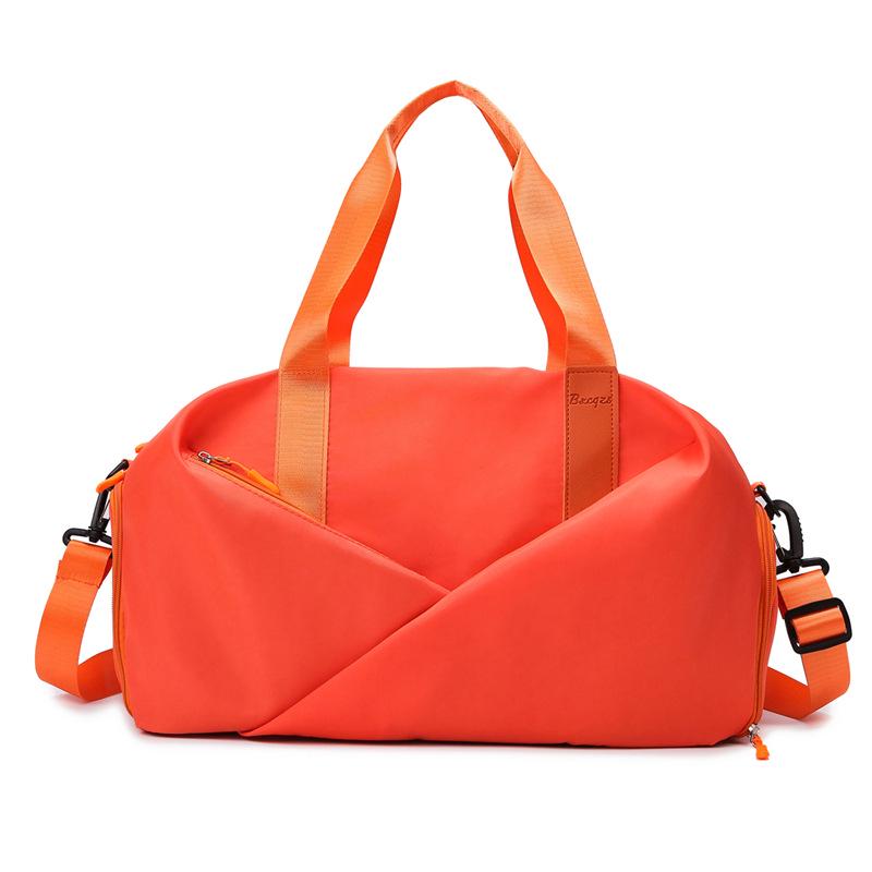 Women's Sports Gym Bag with Shoe Compartment, Wet/Dry Separation, Water-Repellent Oxford Cloth, Ideal for Yoga, Swimming, and Travel.