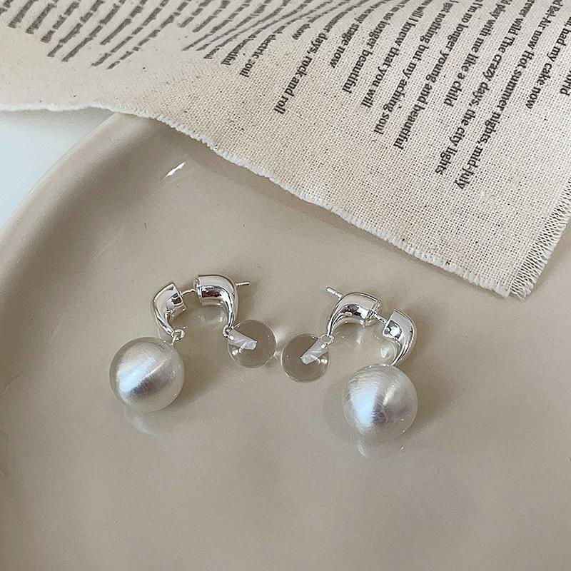 

Носите прозрачные серьги-пусеты спереди и сзади, женский дизайн, нишевые, уникальные, изысканные и элегантные, легкая роскошь, универсальные серьги