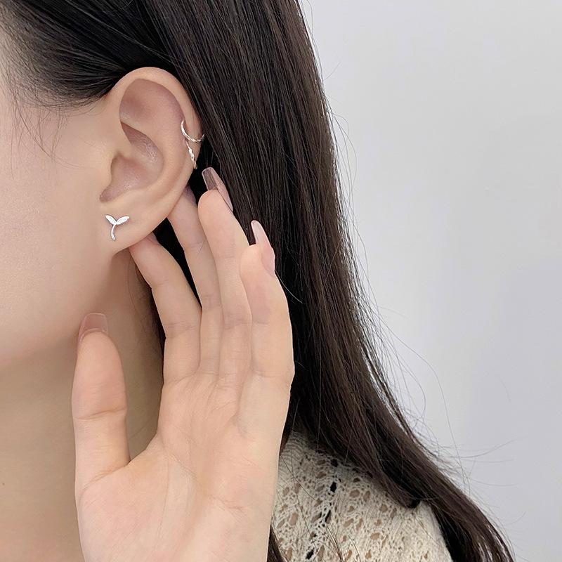 Small Mini Cute Grass Sprouted Earrings Light Luxury Niche Daily Simple Versatile Earrings