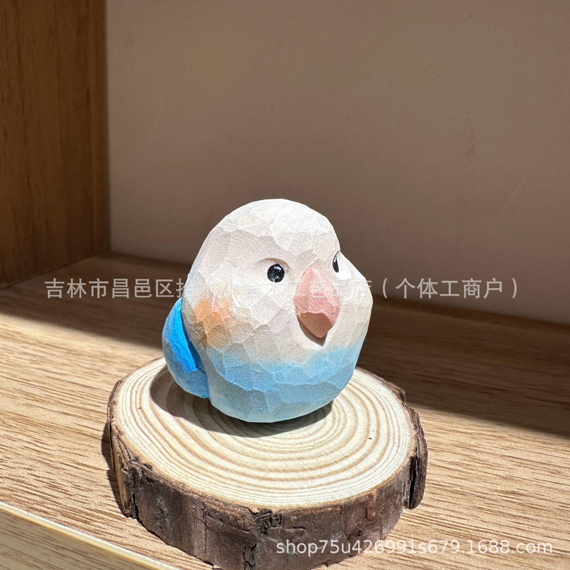 

Little bird figurine One size