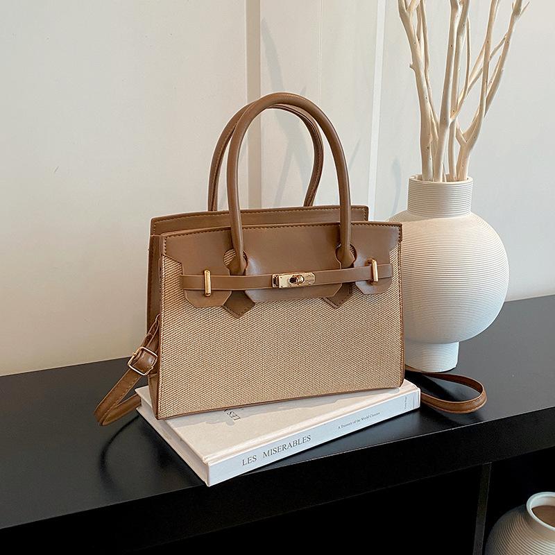 Women Fashion Simple Large Capacity Versatile Shoulder Crossbody Small Square Handbag