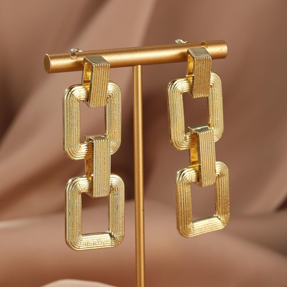 Square Geometric Classy Metal Earrings Womens Fashionable Alloy Jewelry Plated