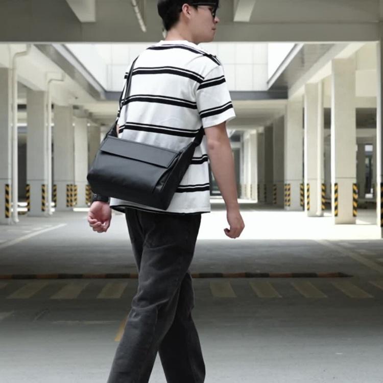 Casual Waterproof Messenger Bag Shoulder Bag