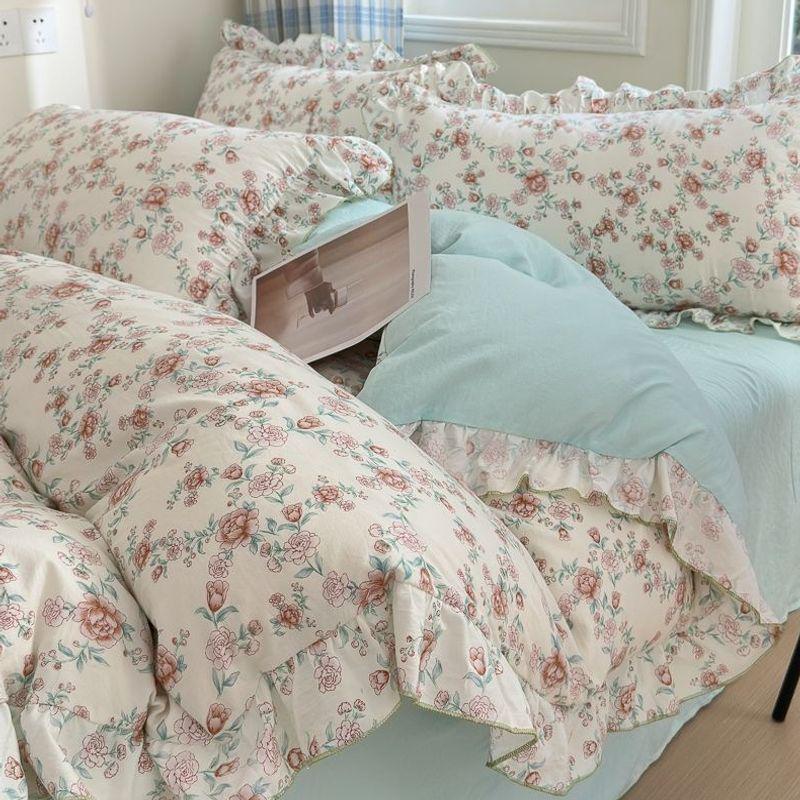 Ultra-Soft Double Layer Gauze Princess Style Bed Set: 4-Piece Lace Set with Bed Sheet, Duvet Cover, and Fitted Sheet