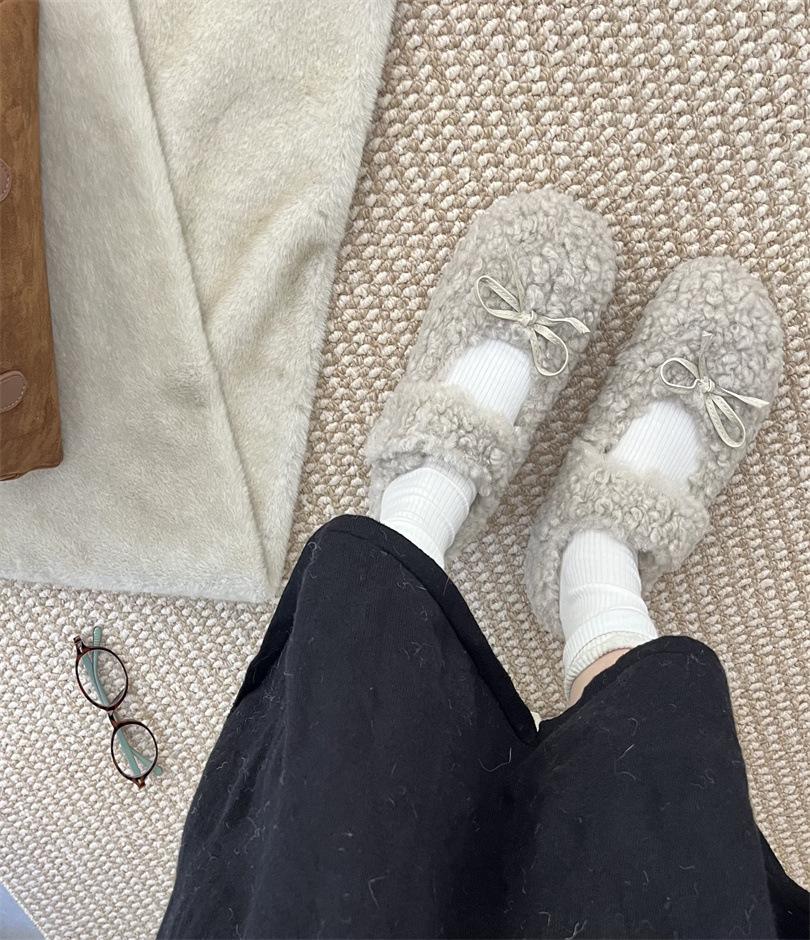 

Бархатные туфли на плоской подошве Xiaoxiangfeng для женщин, новые осень-зима 2025, ретро, с круглым носком, универсальные, на мягкой подошве, Мэри Джейн, из хлопка 39 грязно-белый