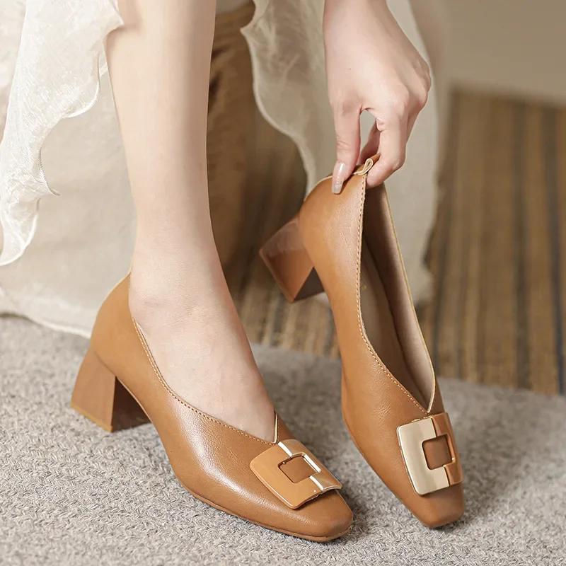 Mode Frau Frühling Mode Slipper Eckige Zehe Hohe Absätze Retro Metallschnalle Damen Flache Mary Janes Zapatos De Mujer Damen Slipper