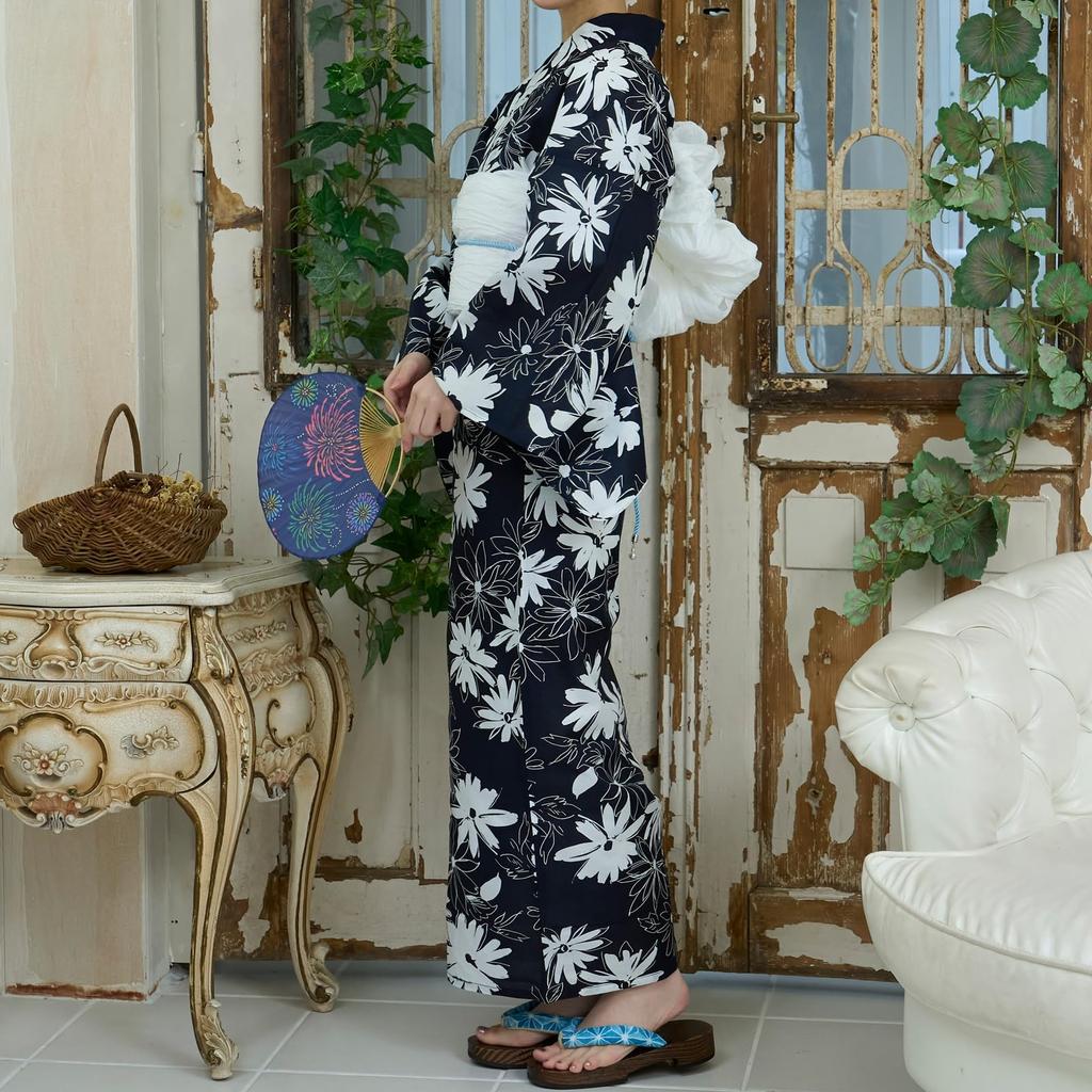 RAVIR Yukata Navy Blue with a Lovely White Daisy Blooming Japanese Fluffy Obi and Geta Free Size Women's 3-Piece Set, Design, Kimono, Belt, Sandals,