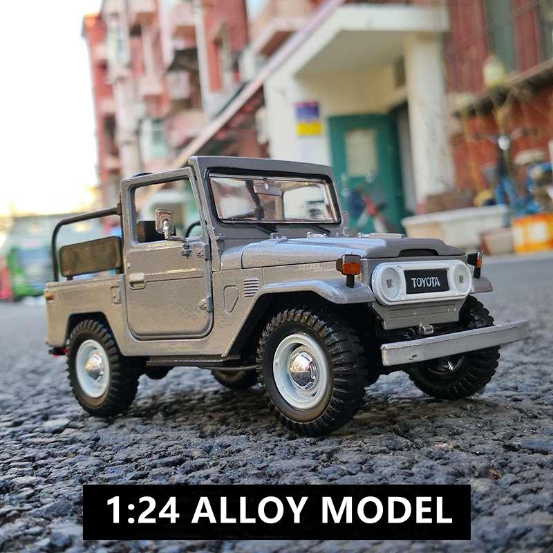 

1:24 TOYOTA FJ40 классический автомобиль из сплава, модель автомобиля, литье под давлением, металлическая игрушка, внедорожники, модель автомобиля, имитация коллекции, игрушка в подарок