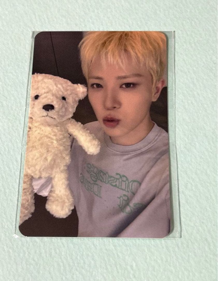 [USED] TREASURE Season s Greetings Pop-up Bonus Photocard - Jonghwan
