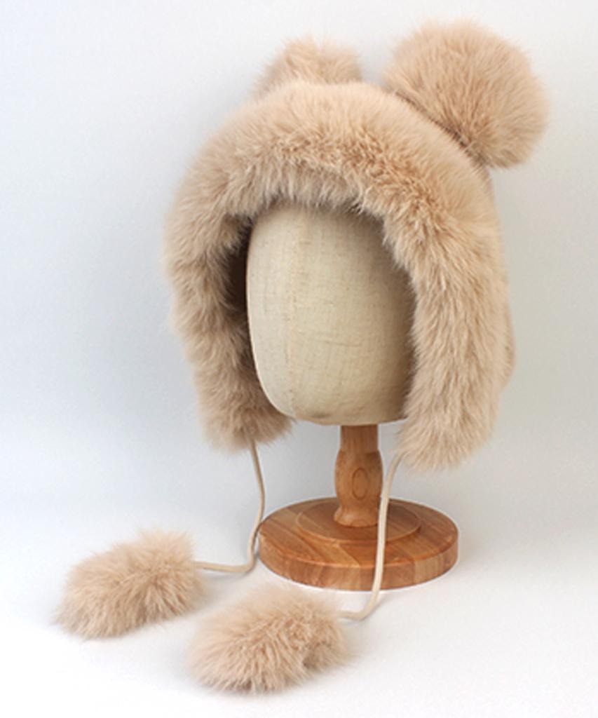 Yunibeosyeolkemiseuteuli Lavish Bear Fur Bonnet Hat