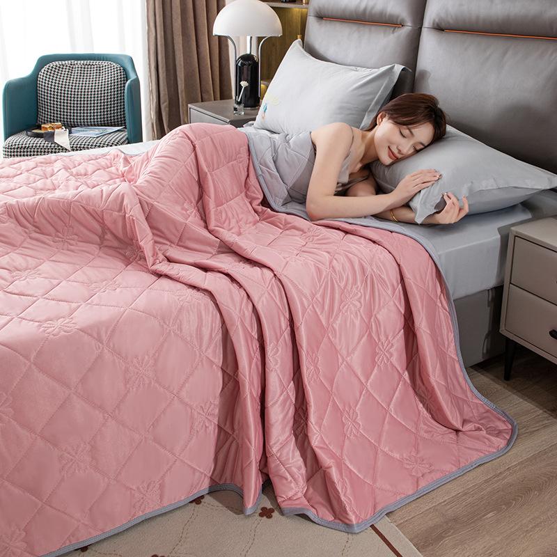 Ice Cream Summer Cool Quilt Class A Machine Washable Air Conditioning Quilt Cool Silk Single Double Summer Quilt