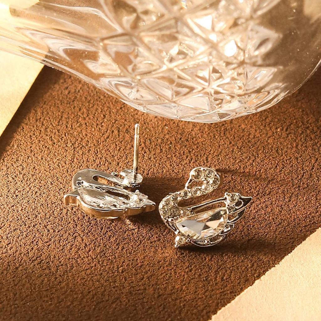 Silver Needle Super Fairy Zircon Swan Stud Earrings Women'S Fashion Versatile Light Luxury Exquisite Earrings Niche Earrings