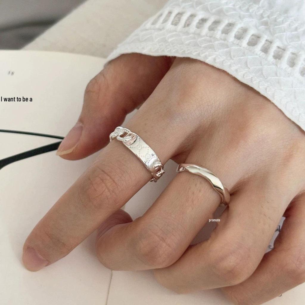 Sleek and elegant open ring for women, featuring a niche design and fashionable ins style, perfect for an internet celebrity index finger statement.