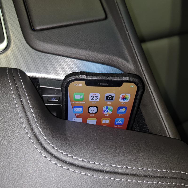 Qi 15W Car Wireless Charging Pad For Cadillac CT5 2020 2021 2022 2023 Center Console Phone Charging Pad Mat Car Accessories