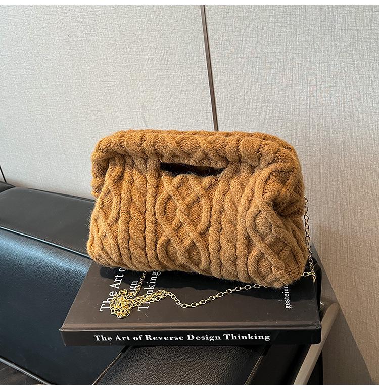 

Wool Knitted Women s Crossbody Bag - 2025 Trendy, Versatile Woven Shoulder Chain Bag коричневий