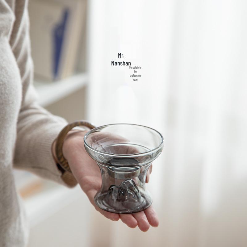 Nanshan Mr. Lingbi Glass Tea Filter Set: Creative Glass Strainer for Kung Fu Tea Ceremony.