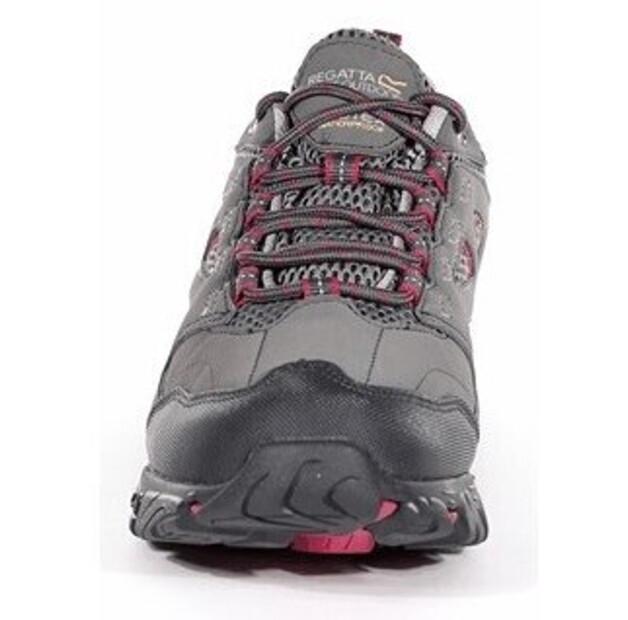 Треккинговые ботинки Regatta Holcombe IEP Low
