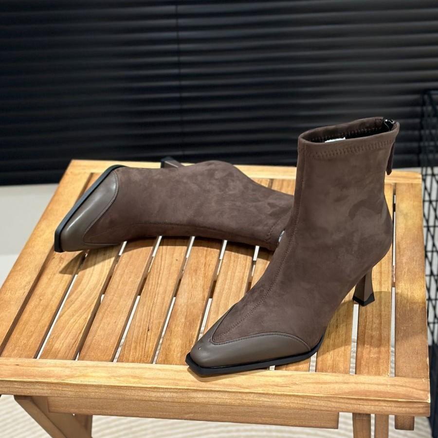 Short boots women's autumn and winter 2025 new fashion versatile suede pointed thin heel high heel boots with skirt fashion boots