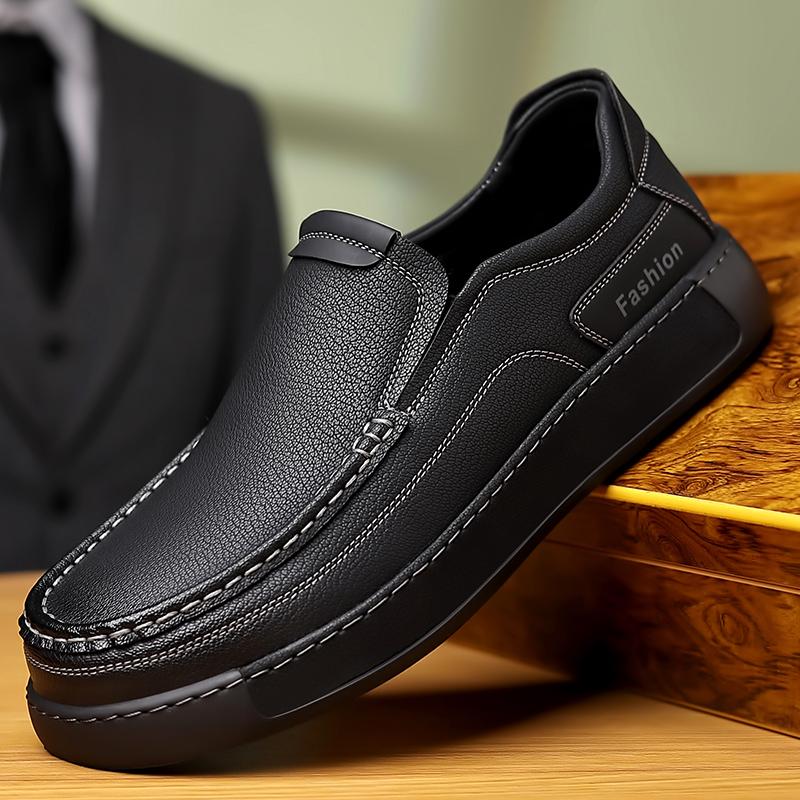 Fashion Handmade Casual Leather Shoes Handmade Men's Loafers Business Slip On Shoes Classic Soft Hiking Shoes Non-Slip Driving Footwear