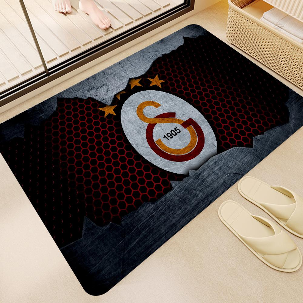 1905 Galatasaray Logo Bathroom Mat INS Style Soft Bedroom Floor House Laundry Room Mat Anti-skid Welcome Doormat