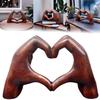 Charming Wood Grain Effect Love Sculpture Resin Craft Decor Heart Hands Statue Love Hand Gesture Statues Room Wedding Decoration