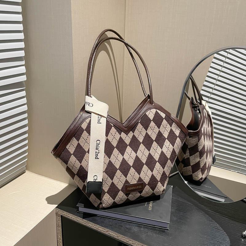 

Клетчатая сумка через плечо женская новая модная сумка-тоут большой вместимости сумка подмышку женская