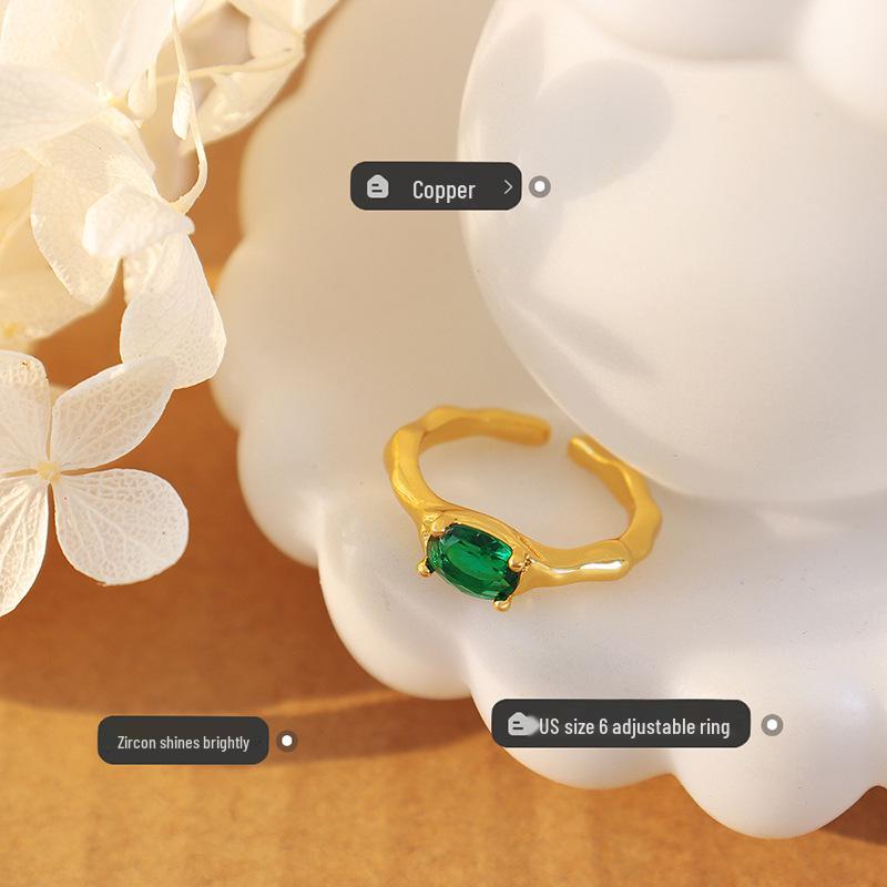 Korean-Inspired Brass Ring Set with Oval Emerald Zircon: Unique Design for Couples