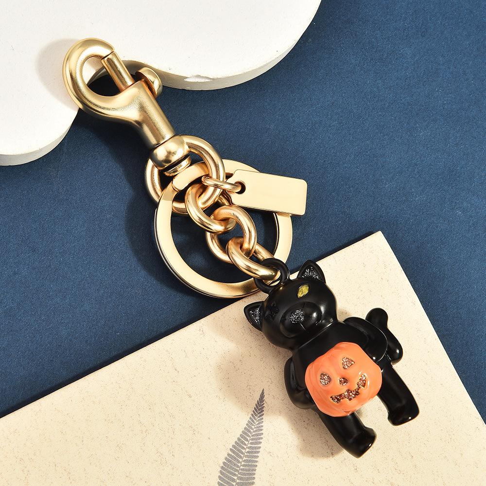 Halloween Black Cat Holding Pumpkin Keychain Cute Oil Dripping Craft Holiday Wind Bag Hanging Personalized Versatile Accessories