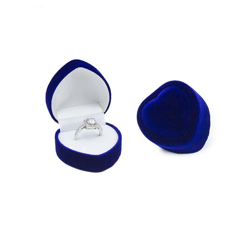 1Pc High End Plush Heart-Shaped Ring Gift Box, Plush Ring Storage Box, Exquisite Heart-Shaped Ring Jewelry Box Used for Proposal Engagement Wedding