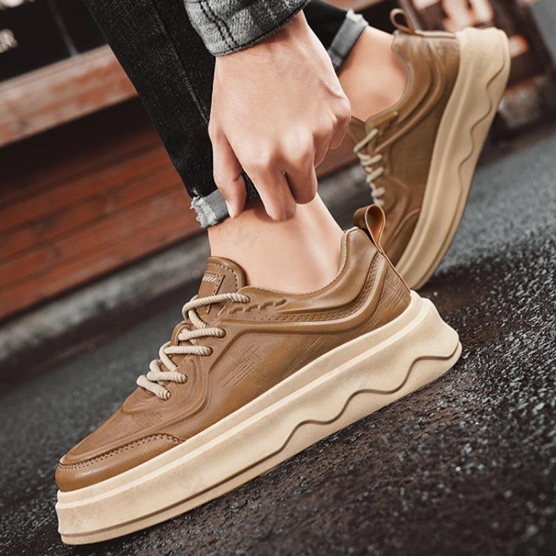Fashion 2025 Autumn New Concise Fashion Low Top Thick Soled Casual Shoes for Men Versatile Comfortable Non Slip Niche Platform sneakers