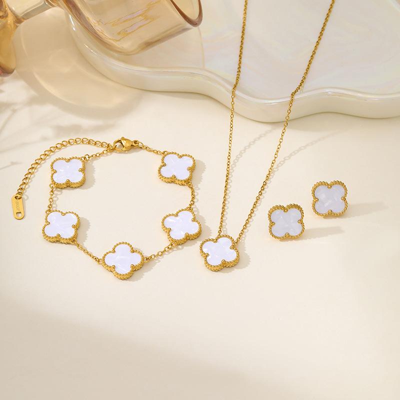 Light Luxury Flower Iris Imitation Red Sapphire Necklace Versatile Fashion Temperament Set for Women