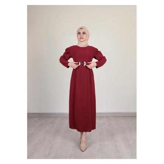 Plisowana spódnica ołówkowa z odkrytymi ramionami i hidżabem