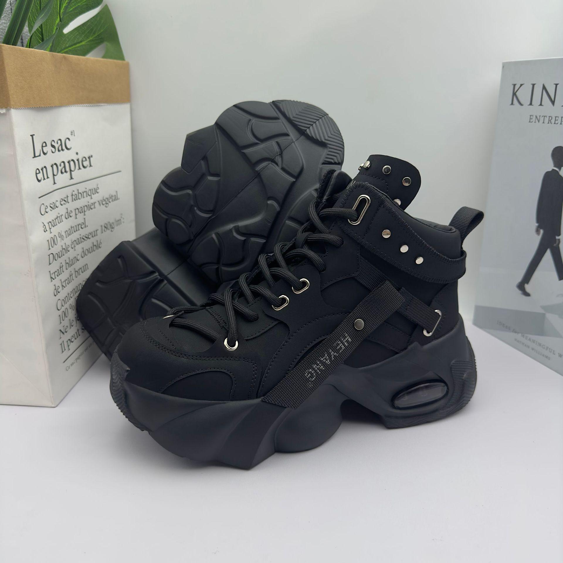 

Модные кроссовки для мужчин Трендовый бренд Спортивная обувь на толстой подошве Универсальные Популярные Нишевые Модные Короткие ботинки Мужская обувь с высоким верхом Zapatillas Hombre 43 чёрный