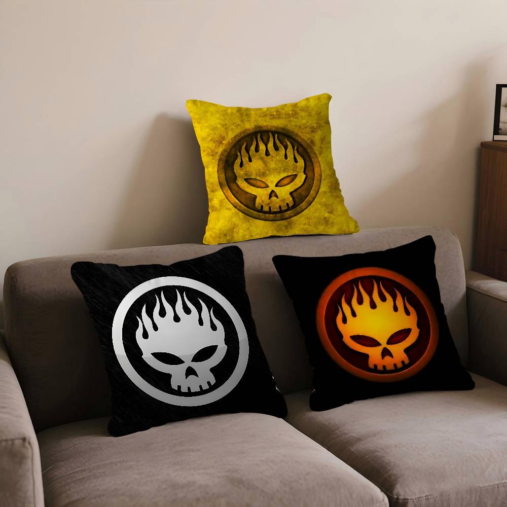Punk Rock T-The O-Offspring Maple Design Cushion Cover Happy Autumn Harvest Decor Holiday Decorati Pillow Cover