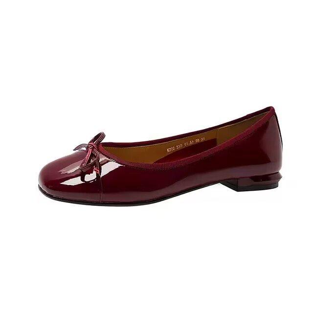 French Retro Bow Patent Leather Beanie Shoes Women 2025 Flat Summer and Autumn Soft Leather Thick Heel Burgundy Single Shoes Women
