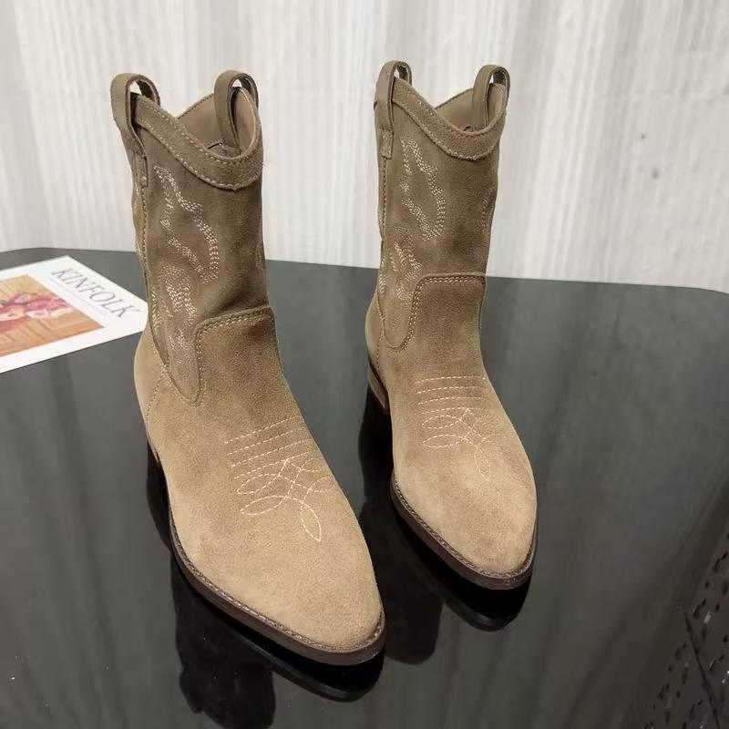 Fashion Women's Fashion Pointed Toe Set Suede Embroidery Non-slip Comfortable Short Boots Fall New Low Heel Boots