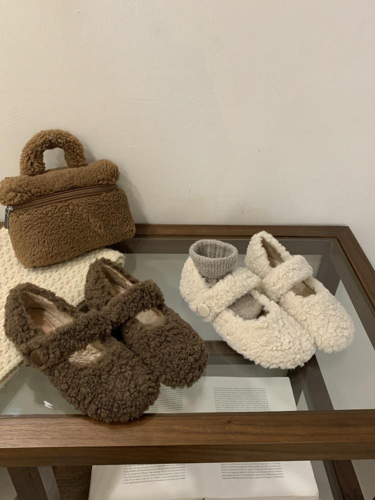 Lamb Wool Round Head Mary Jane Plush Wool Shoes Women Wear Flat Cotton Single Shoes In Winter