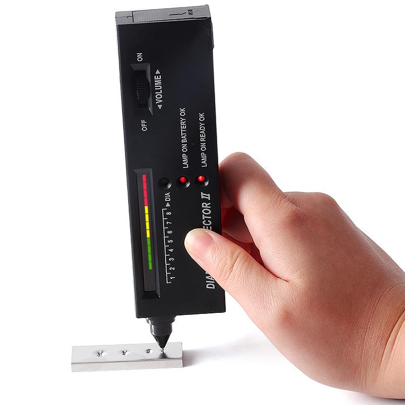 Stylo de Détection Diamant et Jade: Testeur de conductivité thermique et de dureté de deuxième génération pour la vérification des pierres précieuses authentiques et fausses.