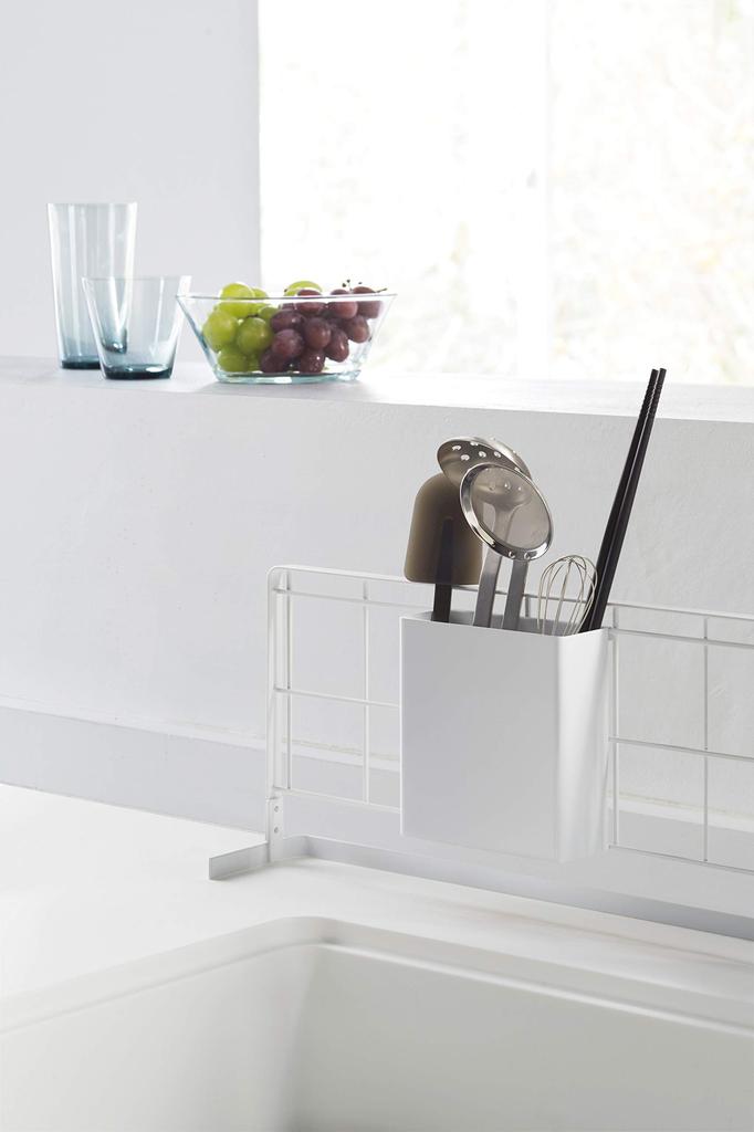 Yamazaki Jitsugyo Stove Side Rack Kitchen Tool Holder Freestanding Mesh Panel Tool Holder Tower White 4193