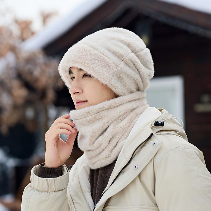 Men's 2025 Velvet Thick Beanie with Scarf & Ear Protection - Windproof & Warm for Autumn/Winter