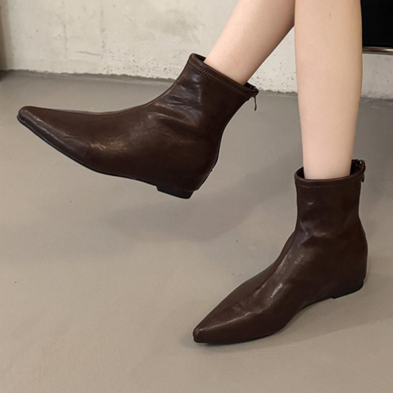 

Женские ботильоны на плоской подошве с острым носком, дизайнерские туфли для платья, женские короткие ботинки 2025, зима, новинка, сексуальные ботинки челси для женщин 40 темно-коричневого