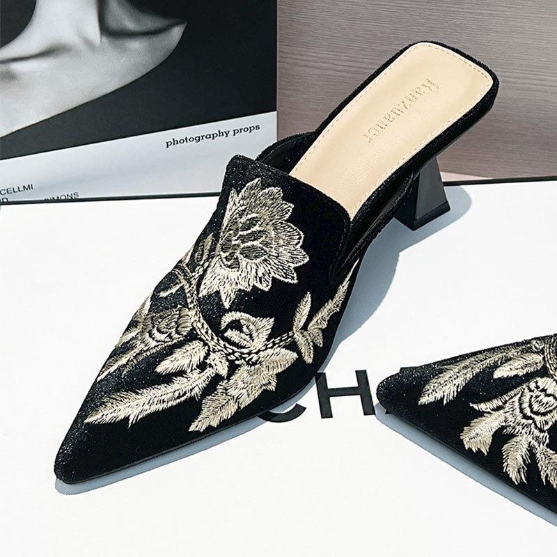 Fashion 2025 Autumn Embroidery Women Mules Slippers Luxury Fashion Elegant Pointed Toe Slides Shoes Ladies Dress Stiletto Heel Sandalias