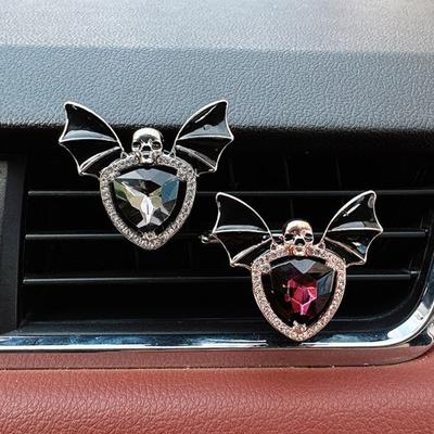 Auto Vent Clip Fledermaus Schädel Form Strass Dekor Auto Lufterfrischer Clip Parfüm Aromatherapie Auto Innen Zubehör
