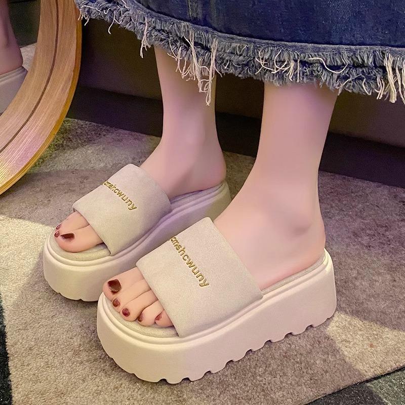Thick-bottomed Cool Slippers for Women's Summer Wear 2025 New Popular Muffin Bottom Women's One-word Cool Slippers